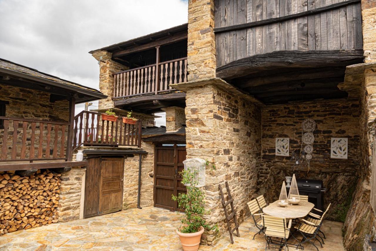 Complejo Rural Lar De Vies Guest House A Pontenova Bagian luar foto