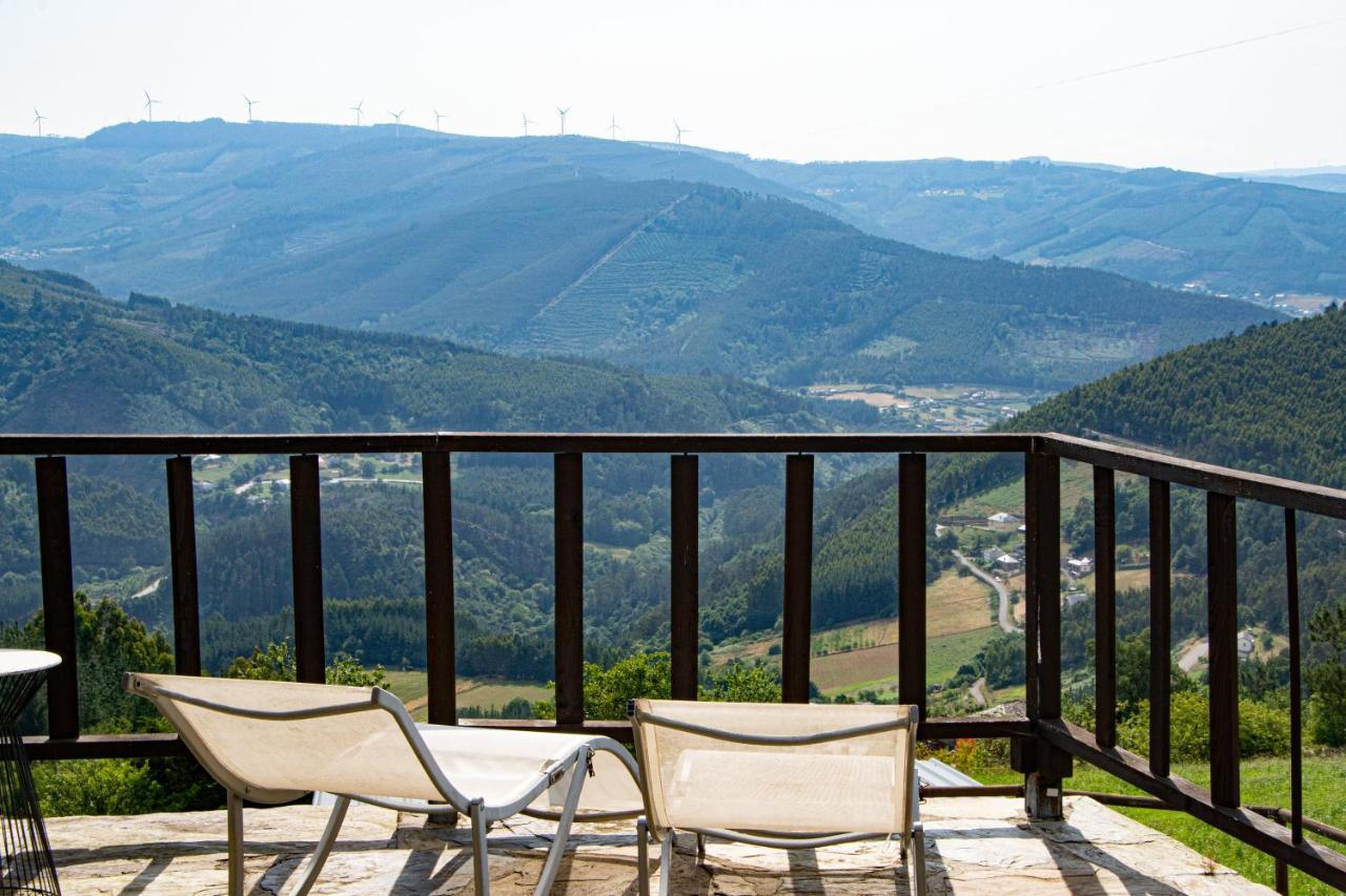 Complejo Rural Lar De Vies Guest House A Pontenova Bagian luar foto