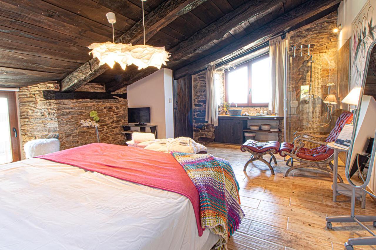 Complejo Rural Lar De Vies Guest House A Pontenova Bagian luar foto